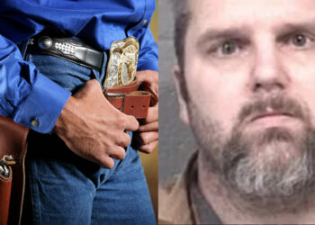 1 of the 2 Revolvers a Man was Open Carrying Falls Out, Causing ND Inside Grocery Store