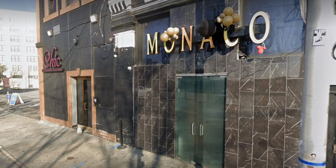Man Returns and Opens Fire After Being Ejected from Atlanta Hookah Lounge, Bouncer Shoots Him in Defense