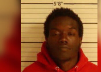 Serpent Stick-Up: Man Attempts to Rob Store with Five-Foot Snake as Weapon