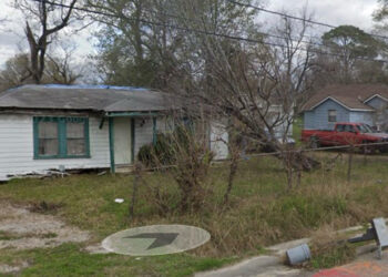 Deadly Dispute in Houston Driveway Leads to Fatal Shooting of 58-Year-Old Man