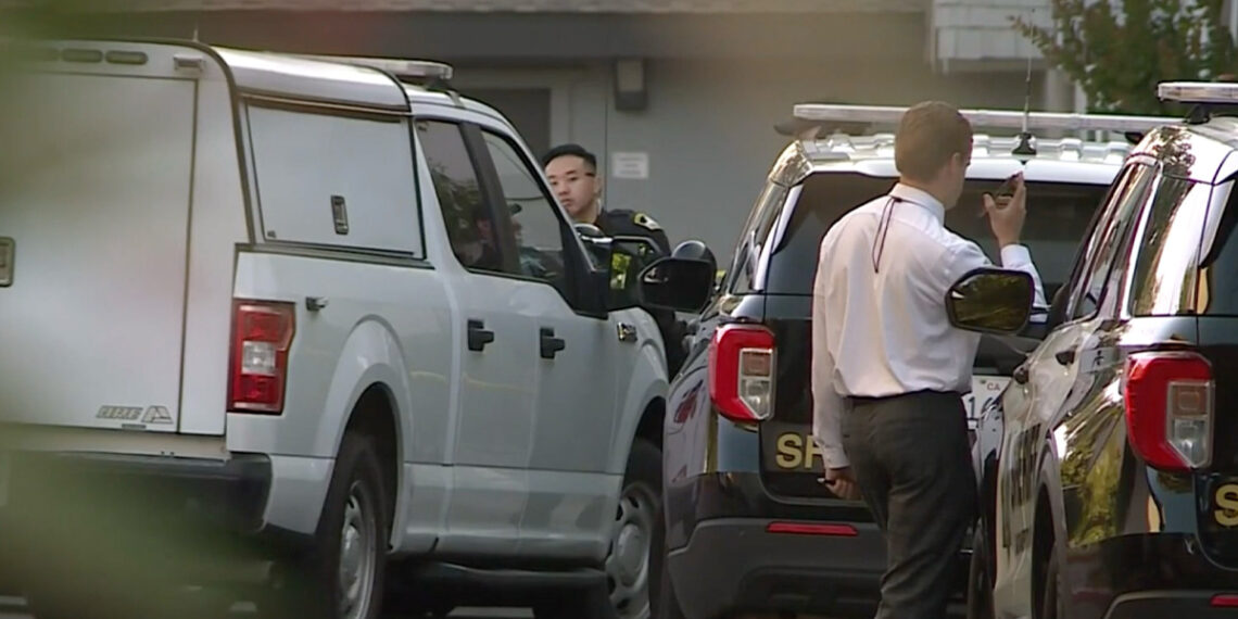 Woman's Ex-Boyfriend Fatally Shot After Breaking In and Attacking New Boyfriend