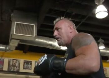MMA Fighter Shannon "The Cannon" Shoots Man with Knife in Self Defend Over Parking Spot Confrontation