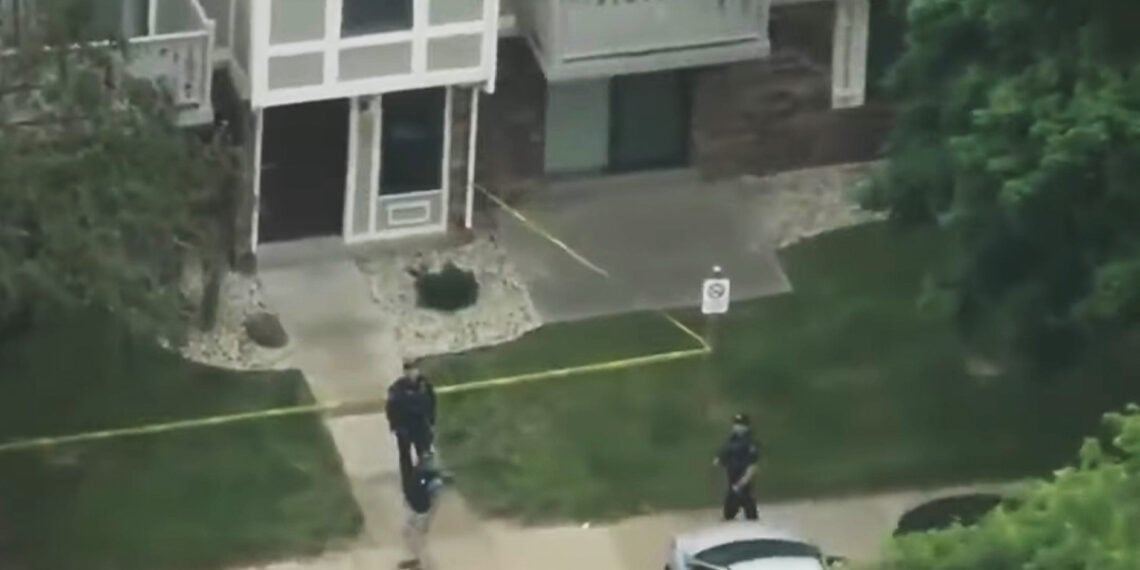 Robber Returns to Kenosha Apartment for Forgotten Item, Fatally Shot by Tenant
