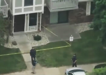Robber Returns to Kenosha Apartment for Forgotten Item, Fatally Shot by Tenant