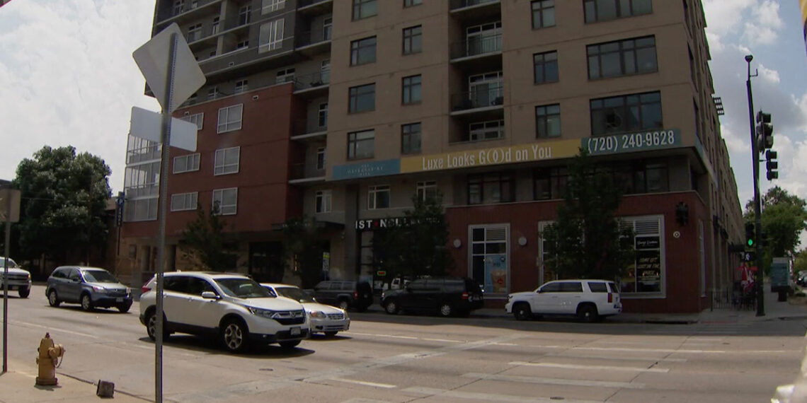 Resident Startled by Intruder After Returning Home at 1 AM, Fatally Shoots Suspect