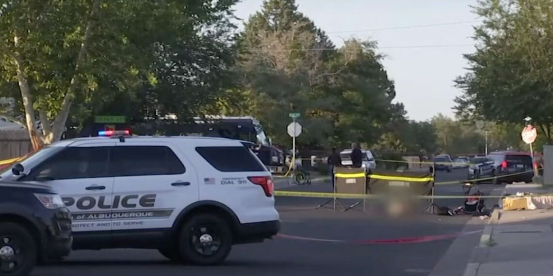 Disabled Vietnam Veteran Fatally Shoots Suspect Trying to Break in With Knife
