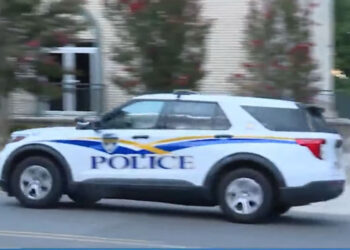 Security Guard Shoots Attacker After Man Is Stabbed at South Carolina Mosque