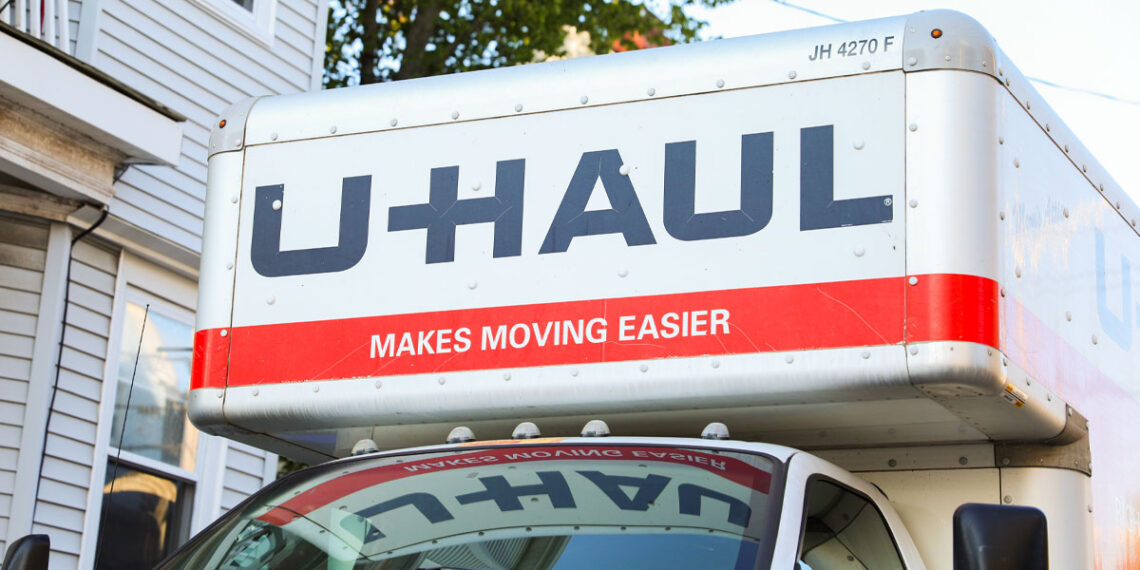 Suspect Rams Car with U-Haul After Being Shot with .22 Caliber Pistol