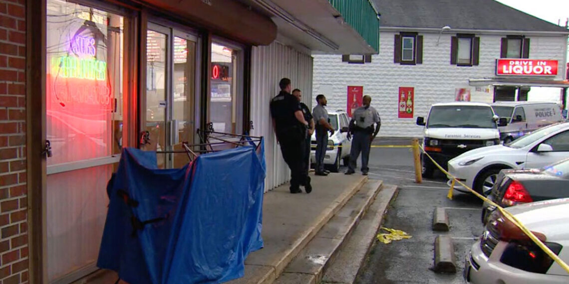 Employee Fatally Shoots Robbery Suspect Assaulting Staff at Maryland Restaurant
