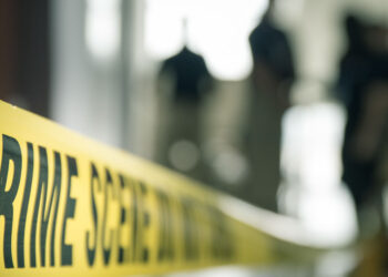 Husband Shoots Suspect After Wife is Stabbed During Argument in Houston Home