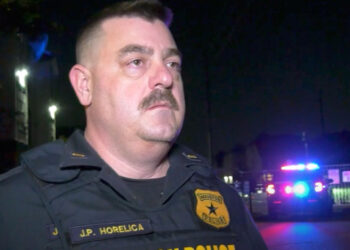 Elderly Houston Man Defends Himself Against Threatening Neighbor in Late-Night Incident