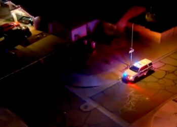 Multiple Armed Suspects Force Their Way into Arizona Home, Homeowner Fires in Self-Defense, Injuring One