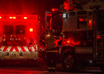 Fire Investigator Holds Attacker at Gunpoint After Mobile Home Fires in Seffner, FL
