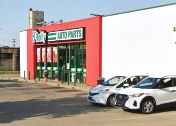 Armed Citizen Shoots Suspect that Drew Airsoft Pistol on Employee at O’Reilly Auto Parts