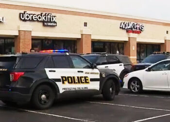 Two Dead After Customer Shoots Employee, Is Then Shot by Armed Coworker
