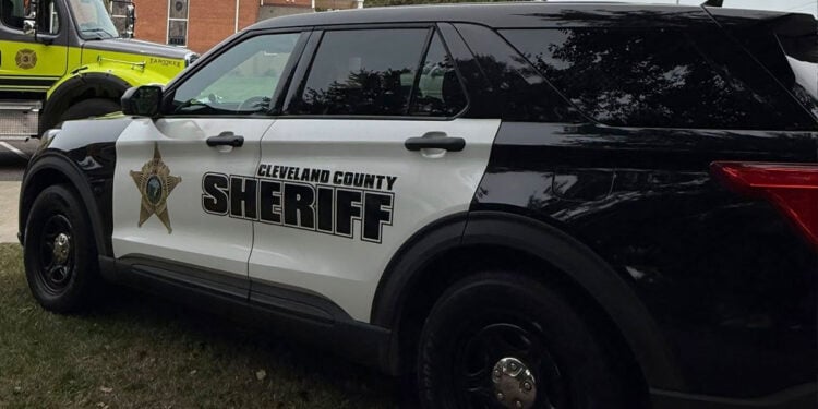 Homeowner Confronts Suspected Burglar Who Opens Fire, Second Armed Resident Returns Gunfire