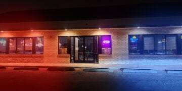 Chicago Pool Hall Shootout Leaves One Dead, Concealed Carry Holder Critically Wounded After Parking Lot Gunfight