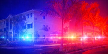 Florida Security Guard Disarms Armed Robber, Then Shot in Back of Head During Miami Gunfight