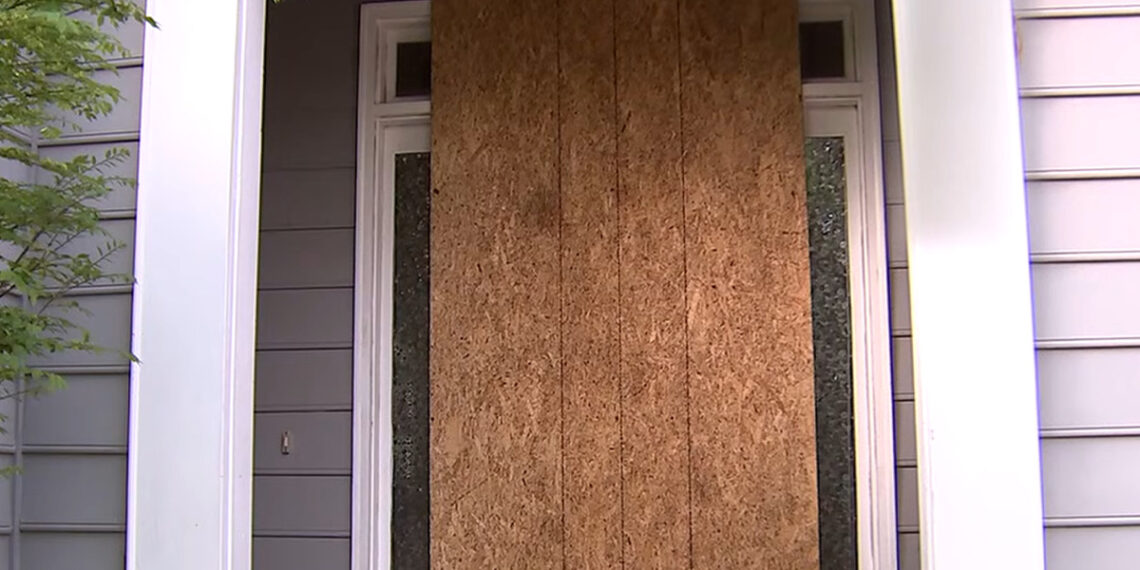 Charlotte Homeowner Opens Fire On Intruder Who Forced Way Inside Before Dawn