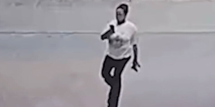 Texas Man Shoots and Kills Woman Who Drew Gun on Him First During Neighborhood Road Confrontation, Kids in Car