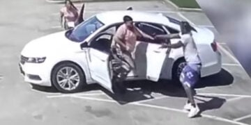 Texas Father Shoots and Kills Carjacker During Nearly Minute-Long Struggle With Family of Eight Inside Vehicle