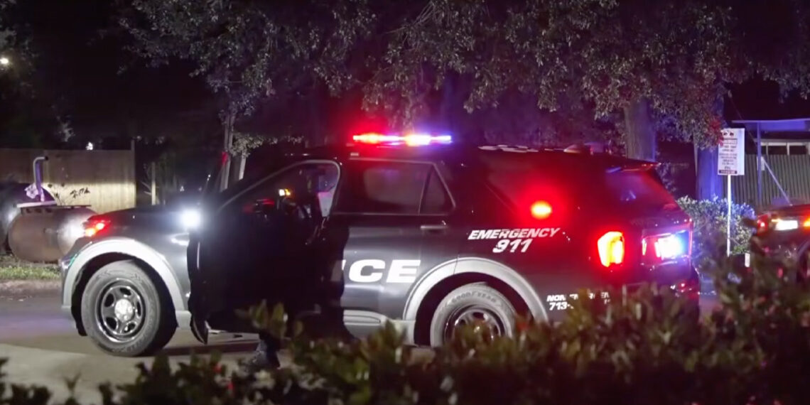 70-Year-Old Houston Pool Hall Owner Shoots Crowbar-Armed Suspect Who Charged Him During 2 A.M. Break-In Attempt
