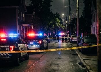 Mobile, AL Man Robbed at Gunpoint Draws His Own Pistol, But Doesn't Win the Gunfight