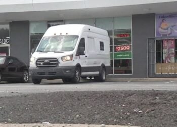 Sprayed With Bear Spray During a Cash Delivery, Loomis Driver Opens Fire on Three Robbery Suspects, Sending Two to Children's Hospital
