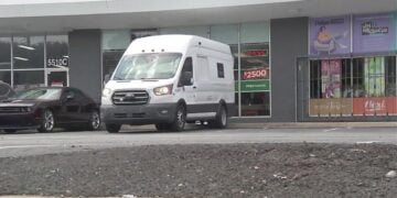 Sprayed With Bear Spray During a Cash Delivery, Loomis Driver Opens Fire on Three Robbery Suspects, Sending Two to Children's Hospital