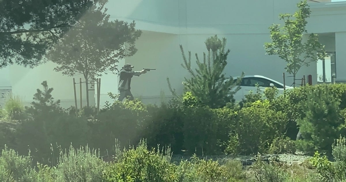Three Dead Outside a Twin Falls In-N-Out, Armed Bystander Engaged the Shooter With a Suppressed Pistol Causing Him to Retreat Three Dead Outside a Twin Falls In-N-Out, Armed Bystander Engaged the Shooter With a Suppressed Pistol Causing Him to Retreat