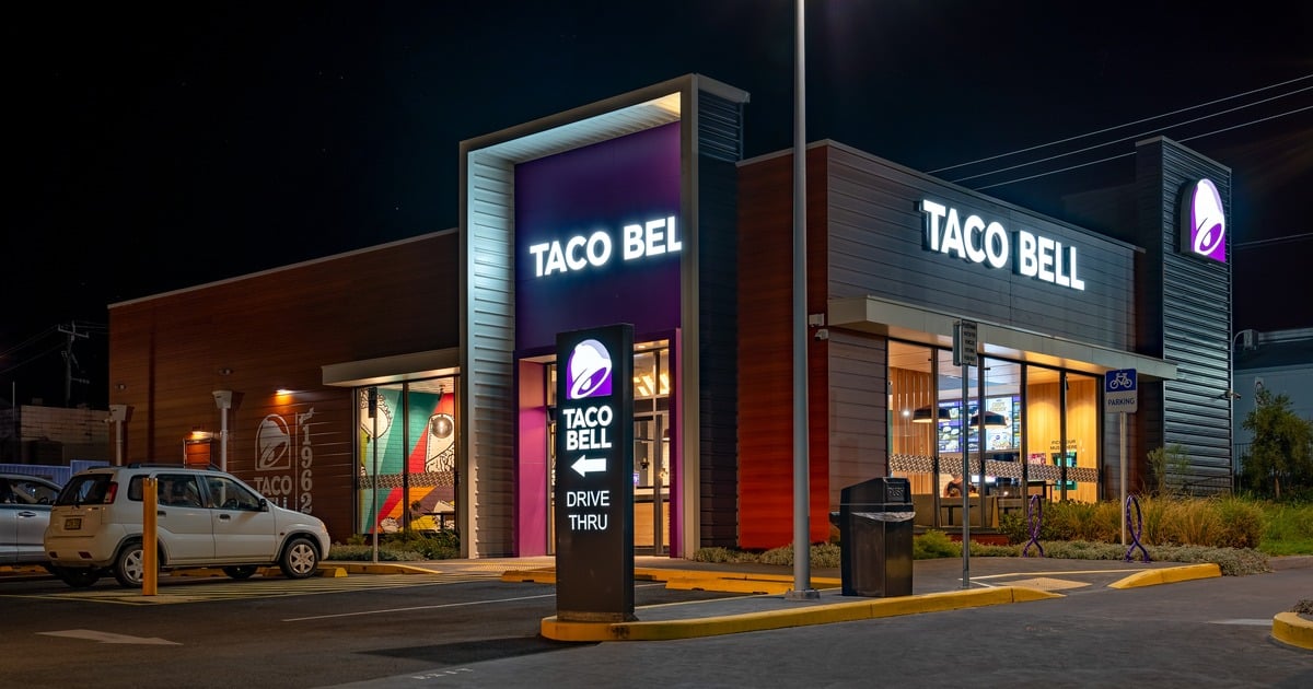 Acquaintance Pulls a Weapon at a Charlottesville Taco Bell at 9 A.M. Sunday, Gets Shot in the Shoulder by the Person Who Was Carrying