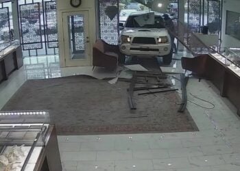 Lynnwood Jewelry Store Owner Opens Fire After Masked Crew Rams a Pickup Truck Through His Storefront at Midday